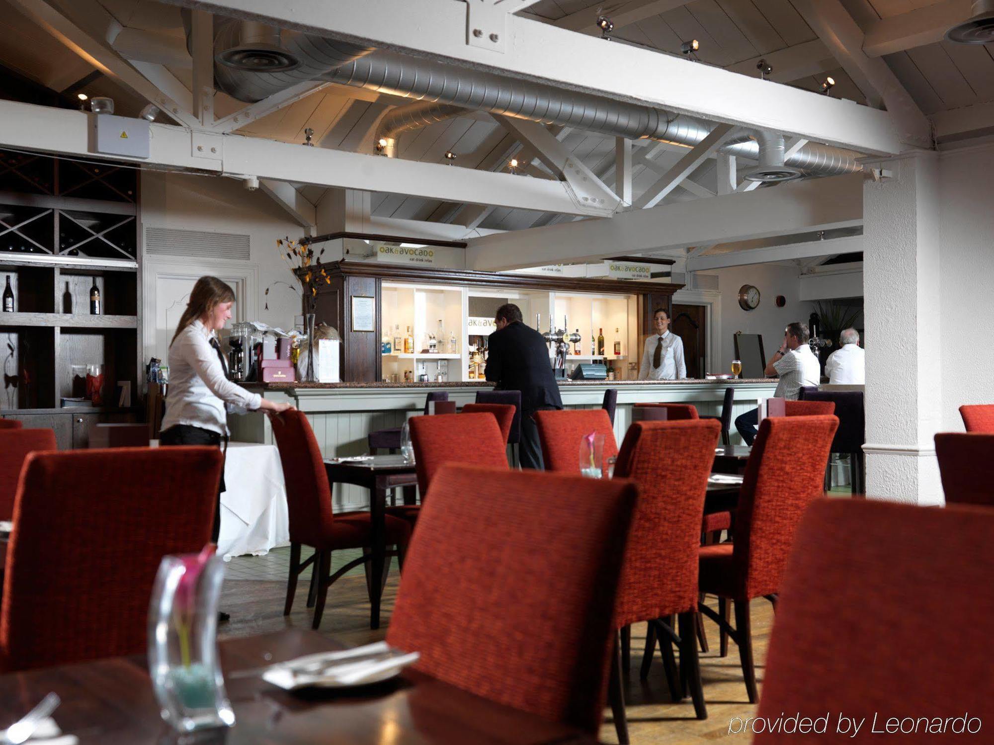 美居酒店-圣奥尔本斯诺克 St Albans 餐厅 照片